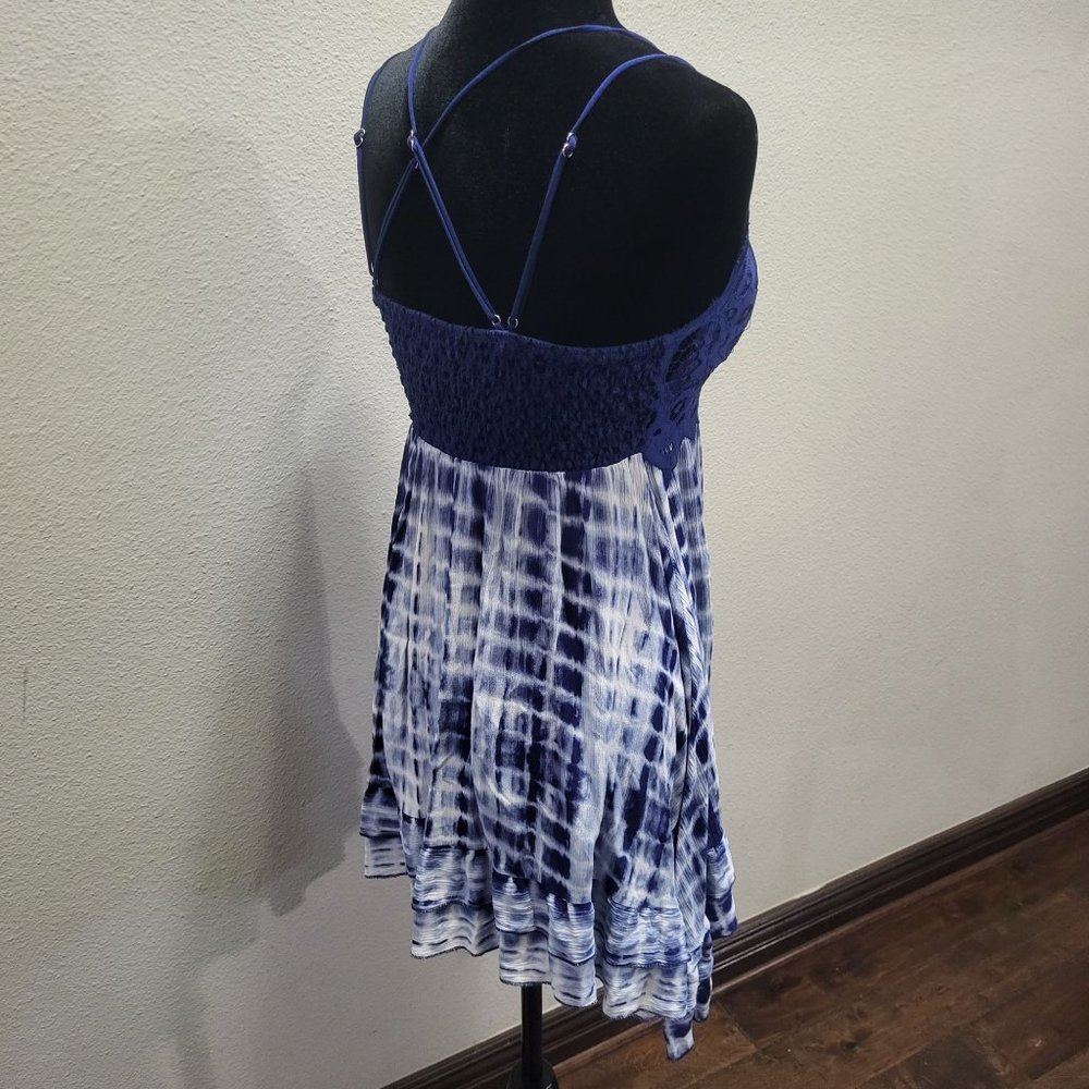 Rue21 Juniors Strappy Sleeveless Dress, Blue, Medium - Picture 6 of 11